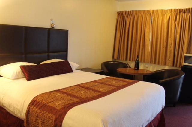 Diamond Head Motor Inn Мишен Экстерьер фото